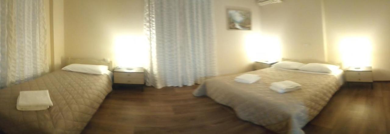 Hotel Διεθνές 扎哈罗 外观 照片