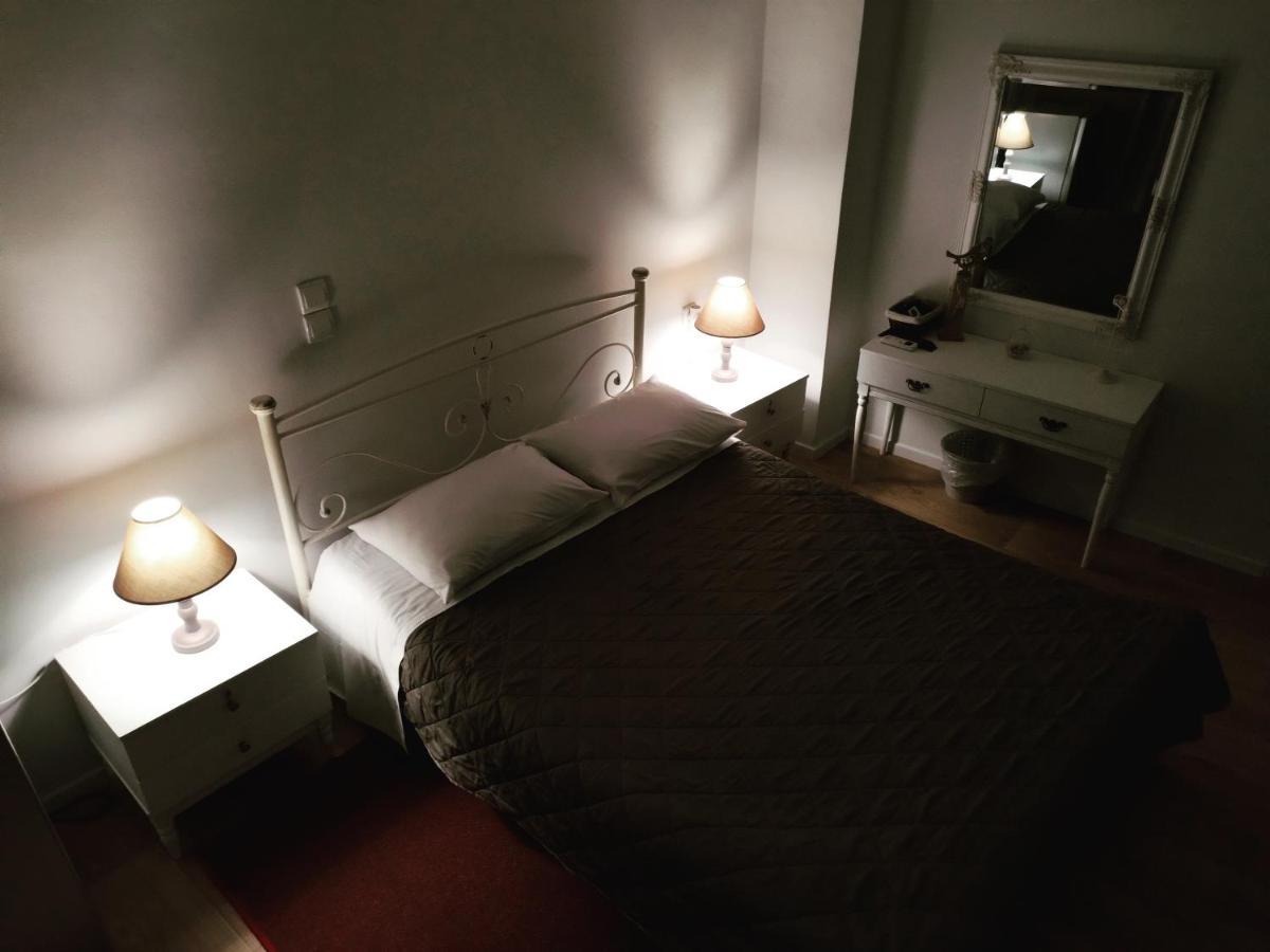 Hotel Διεθνές 扎哈罗 外观 照片