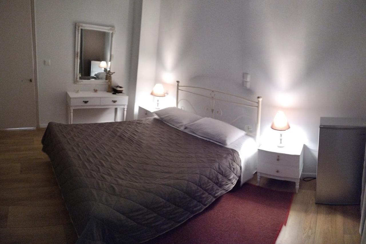Hotel Διεθνές 扎哈罗 外观 照片