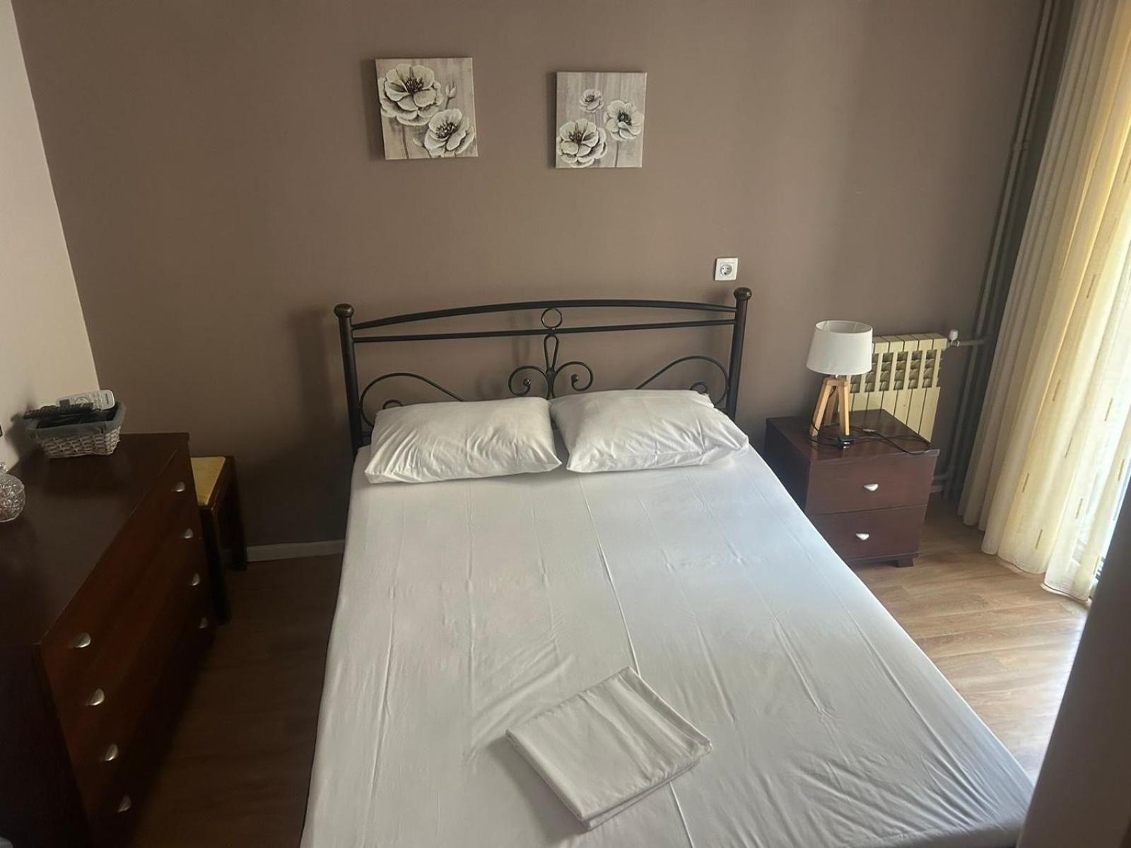 Hotel Διεθνές 扎哈罗 外观 照片