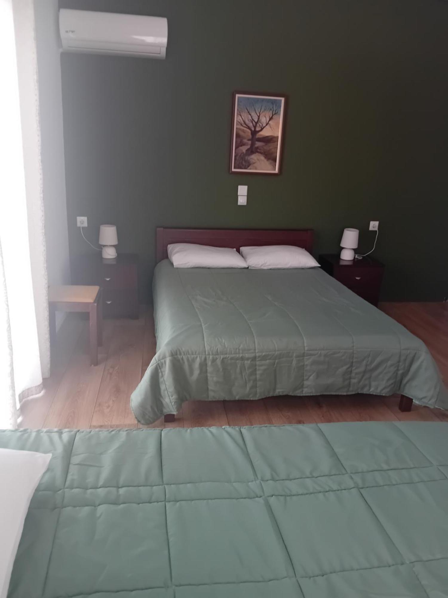Hotel Διεθνές 扎哈罗 外观 照片