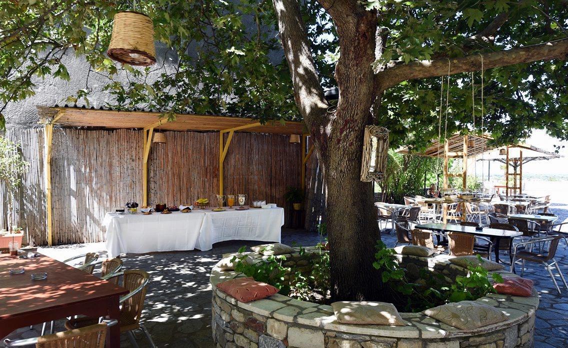 Hotel Διεθνές 扎哈罗 外观 照片